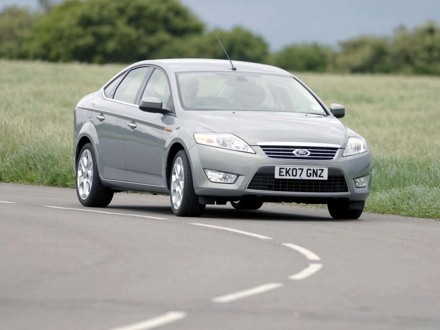 Ford Mondeo Sedan (UK) '2007